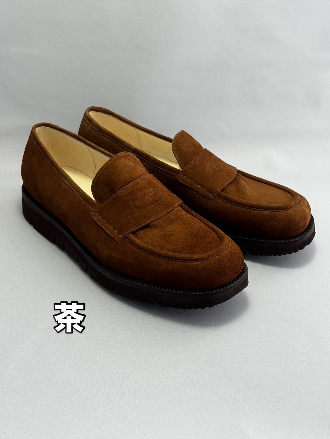 3E2B1815 731E 4102 9891 7BC5A89E8C8F